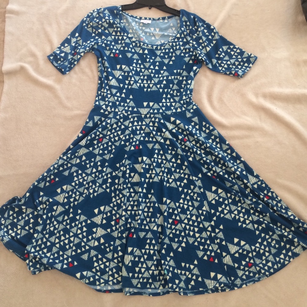 💥SOLD💥LuLaRoe Medium Blue Ana Dress